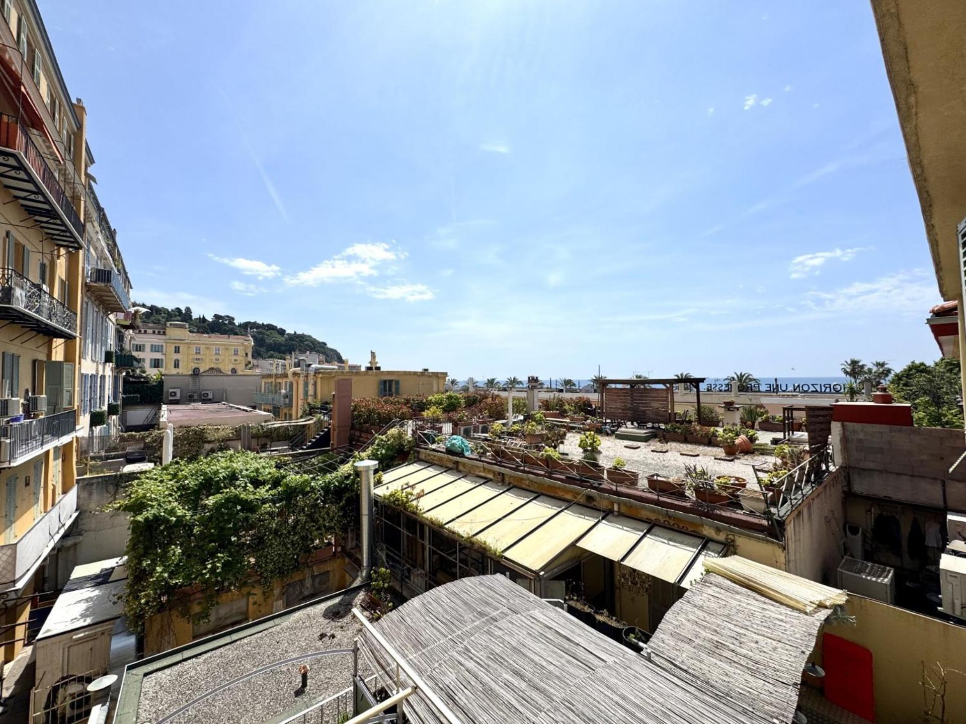 Aparthotel Riviera Nice: Old Town Studio with Sea View Exterior photo